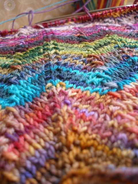 Scrap blanket knit pattern