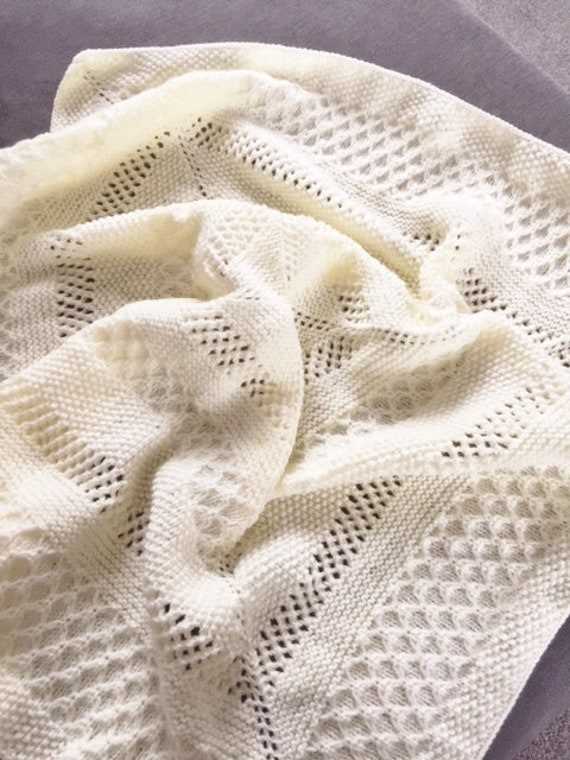 Beginner baby blanket knitting pattern