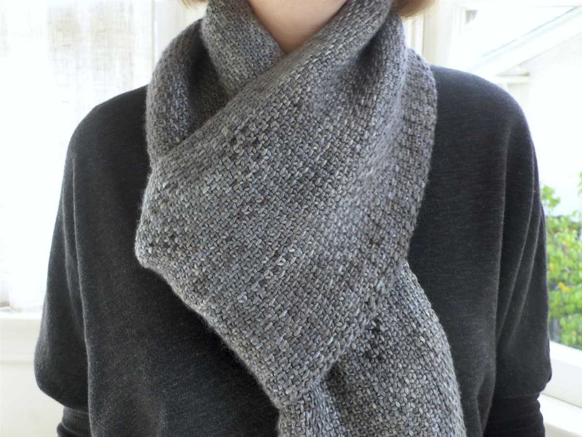 Ravelry knitting patterns for scarves