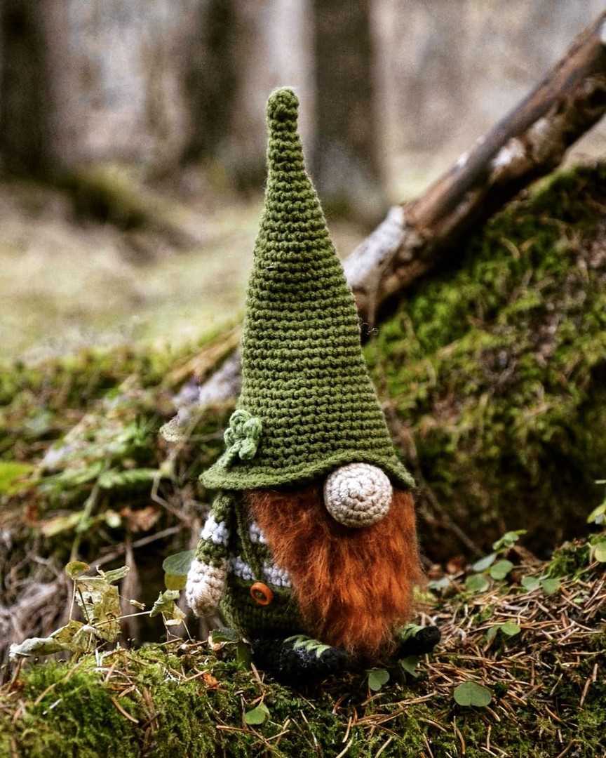 Free gnome knitting pattern