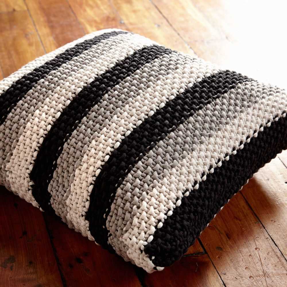 Bernat blanket stripes knitting pattern