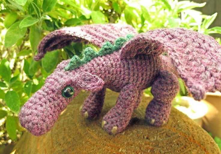 Welsh dragon knitting pattern