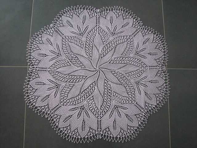 Knitted lace tablecloth patterns