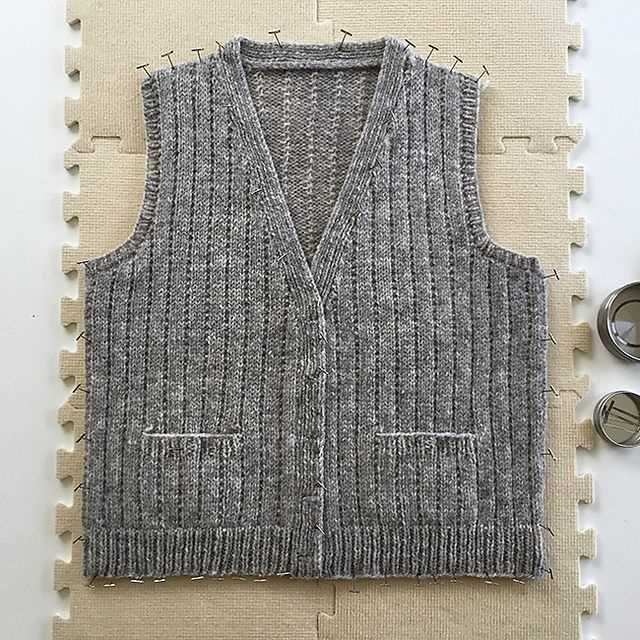 Knitting pattern for waistcoat