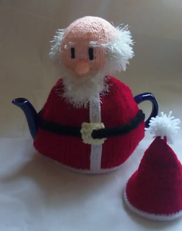 Knitted santa hat ornament pattern