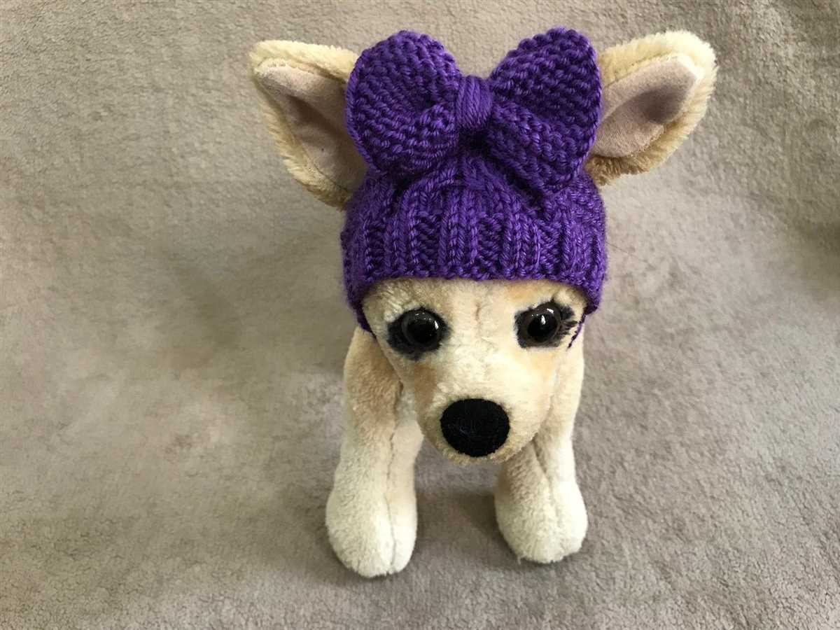 Knitting pattern for small dog hat