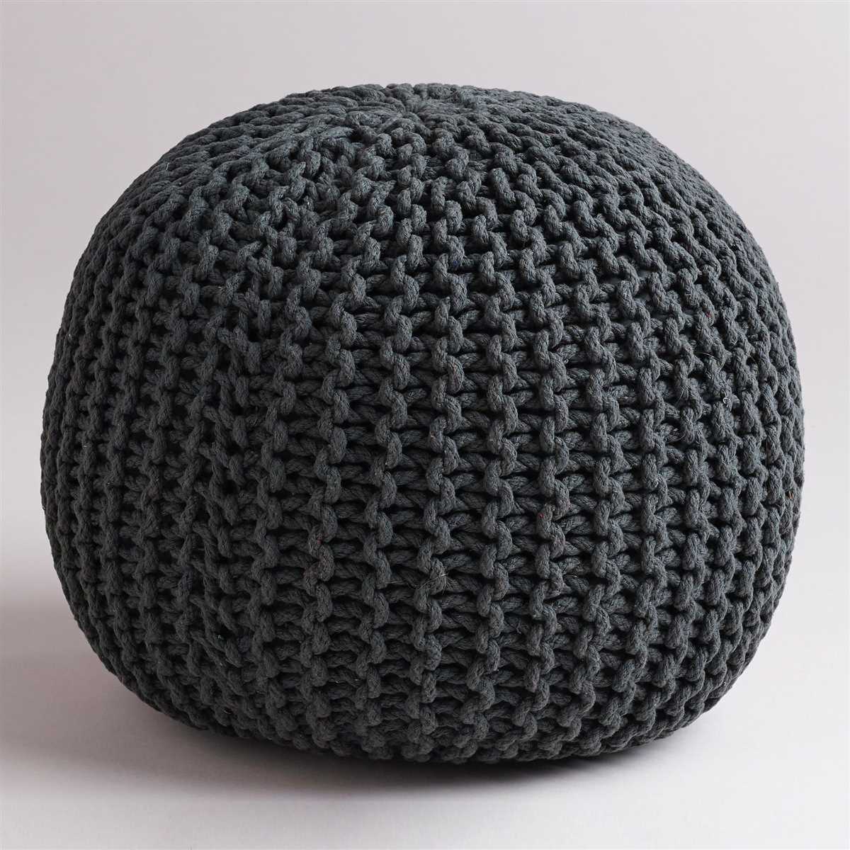 Knitted pouf pattern