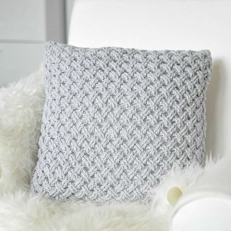 Cushion cover knitting pattern dk