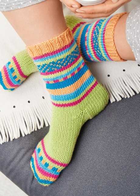 Free two needle sock knitting patterns