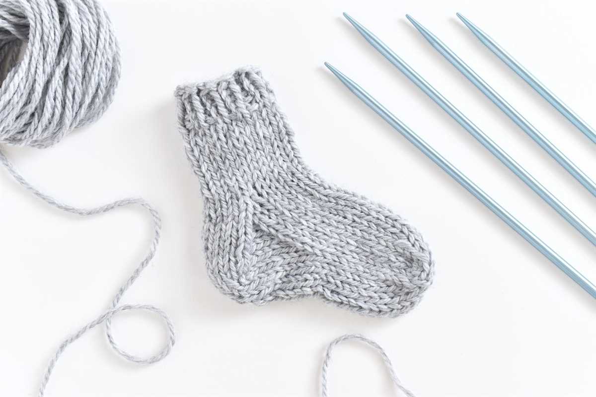 Easy knitted sock pattern