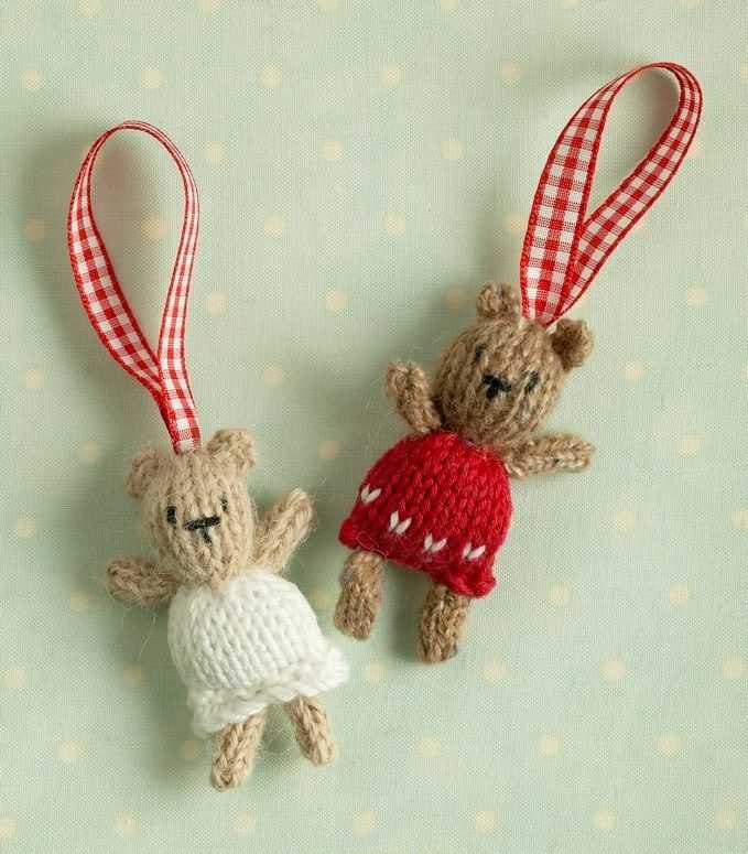 Christmas knitting patterns uk