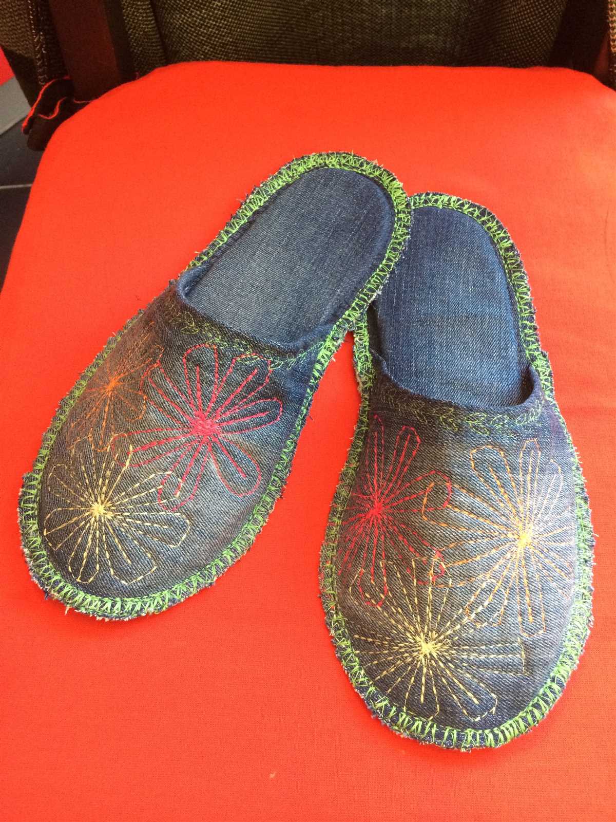 Dansko knit pattern clogs