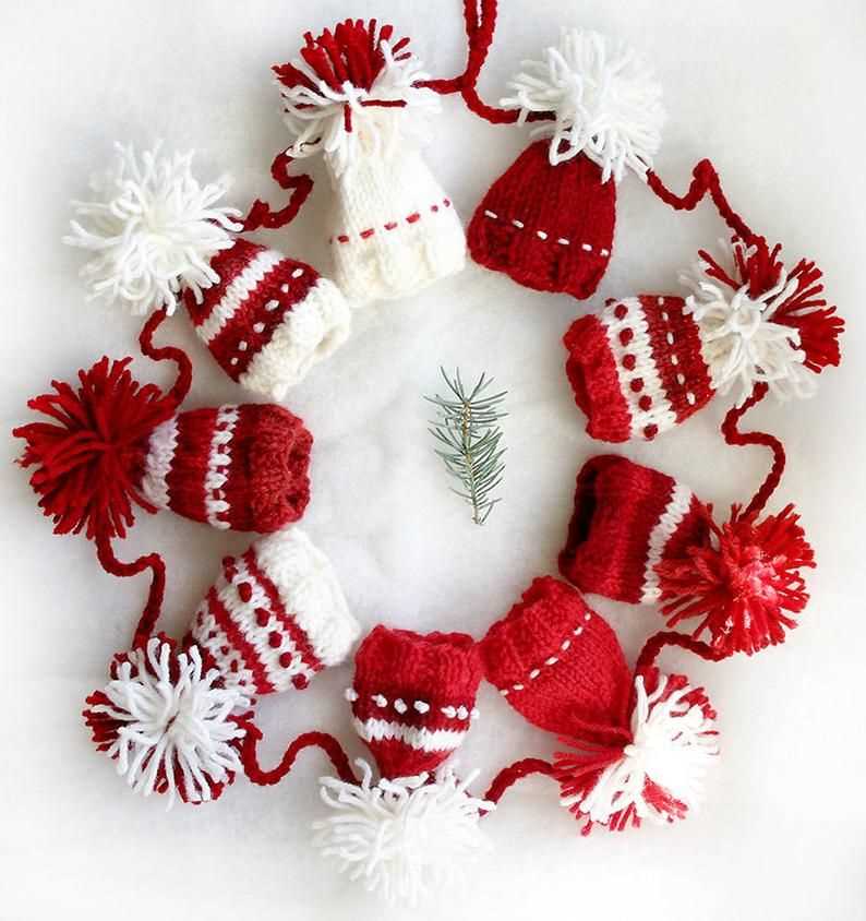 Christmas garland knitting pattern