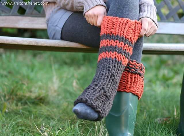 Chunky knitted socks pattern