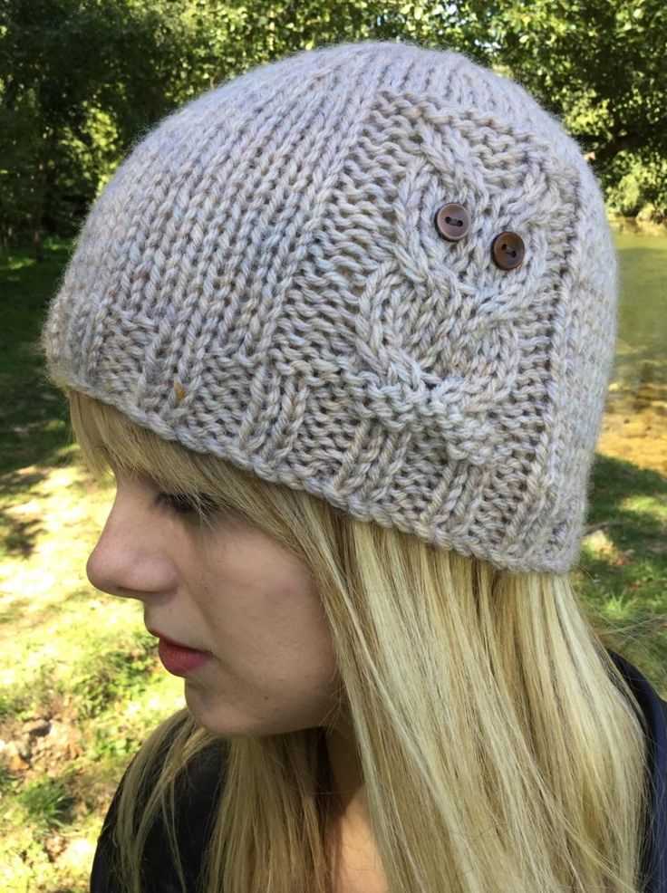 Classic beanie knitting pattern