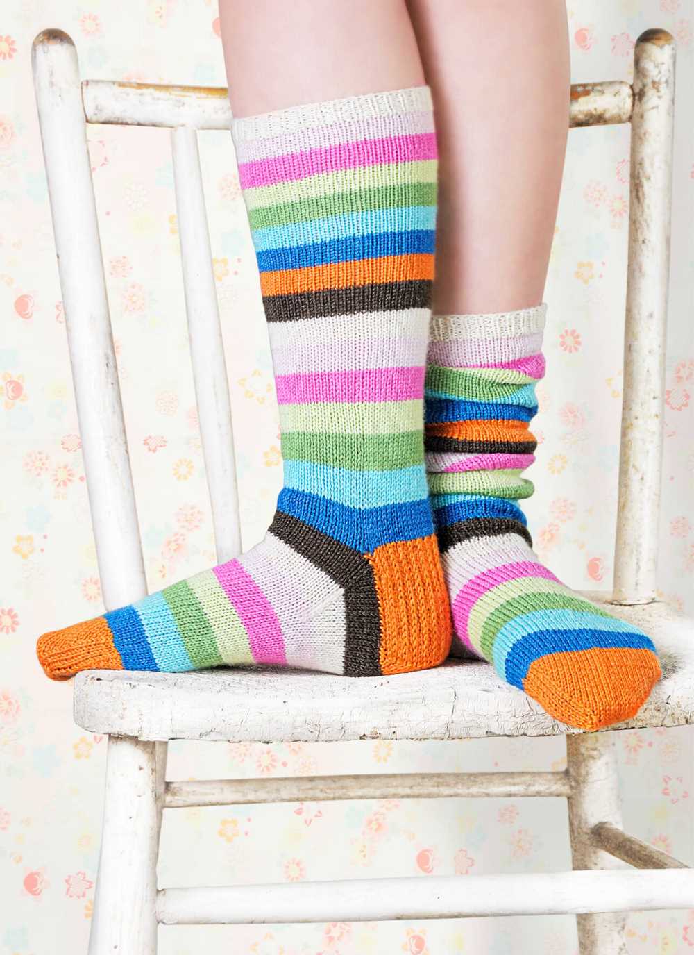 Classic socks knitting pattern