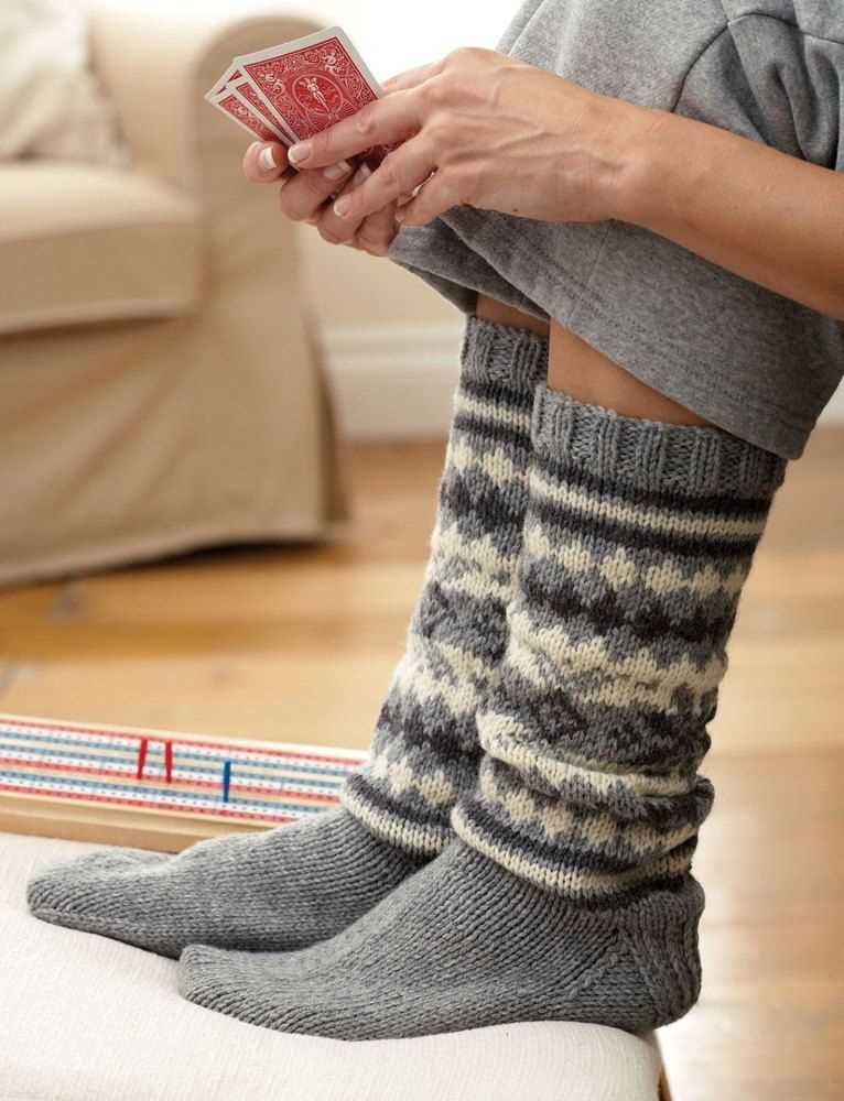 Classic socks knitting pattern