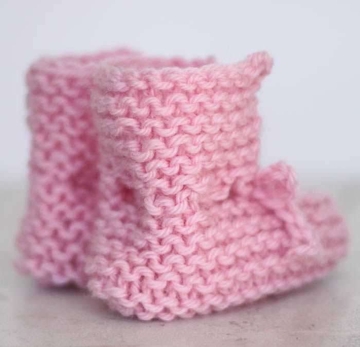 Easy knit baby booties free pattern