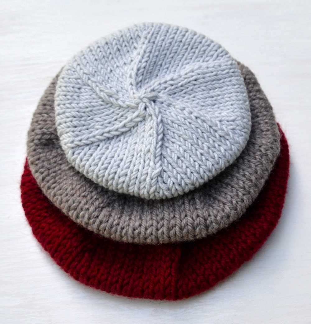 Easy knitted beret pattern