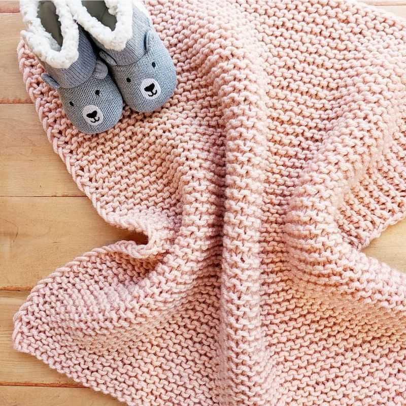 Free blanket buddy knitting pattern