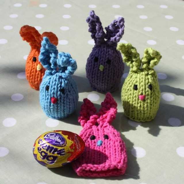 Free creme egg bunny knitting pattern