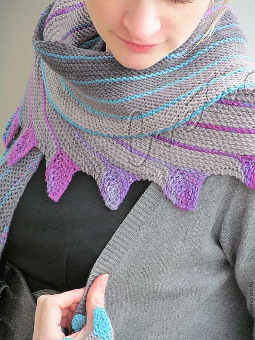 Free knit hitchhiker scarf pattern