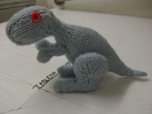 Free knitted dinosaur toy patterns