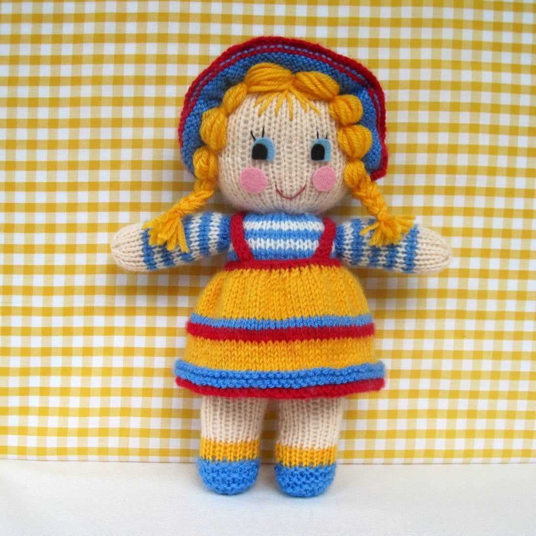 Free knitted doll patterns in english