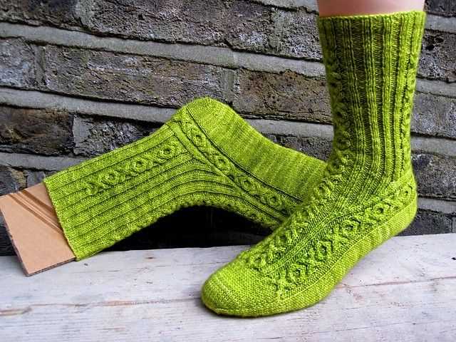 Free knitting pattern mens socks