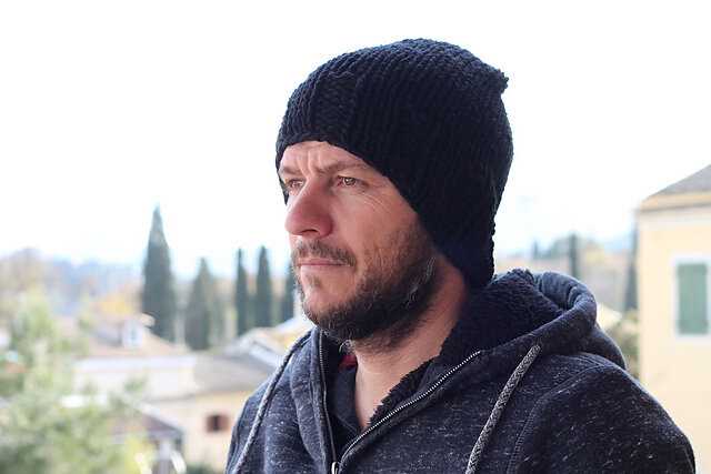 Free mens beanie knitting pattern straight needles