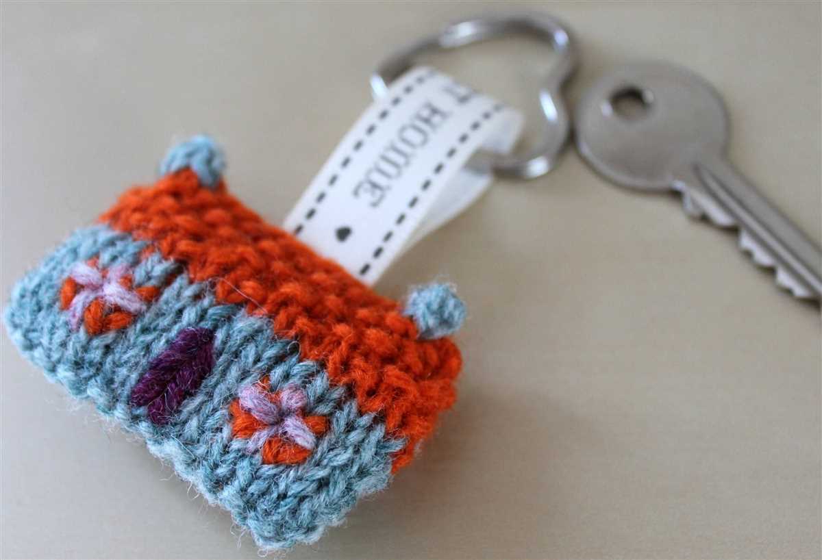 Free mini knitting patterns