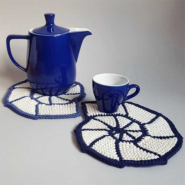 Free patterns for knitted coasters