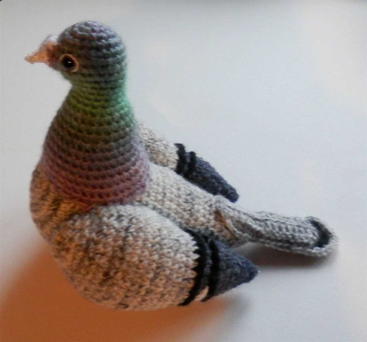 Free pigeon knitting pattern