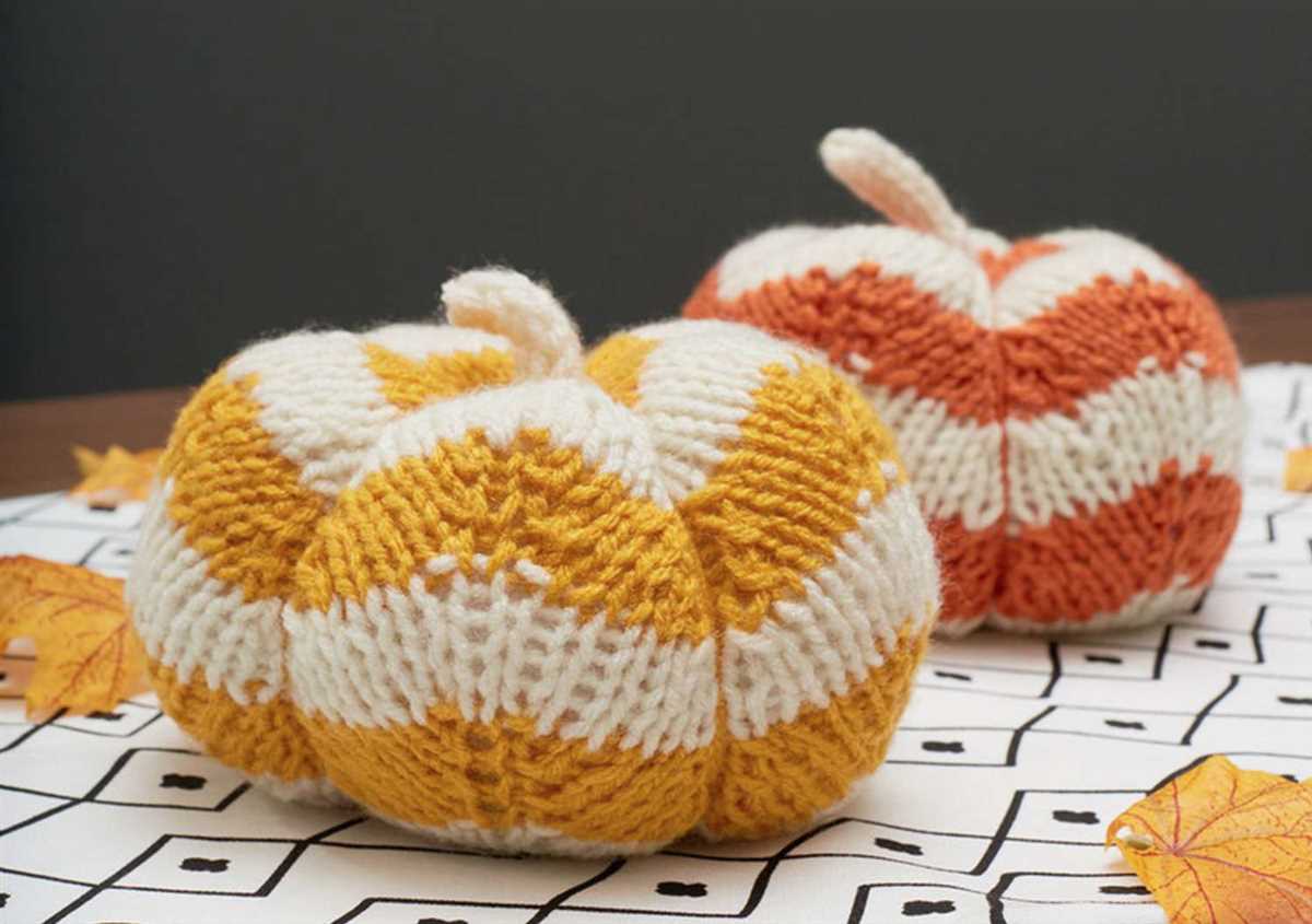 Free pumpkin hat knitting pattern