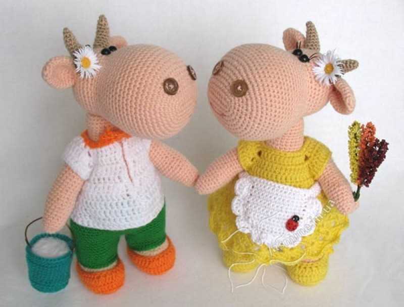 Free toy cow knitting pattern