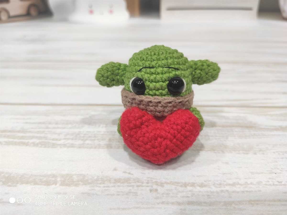 Free yoda knitting pattern