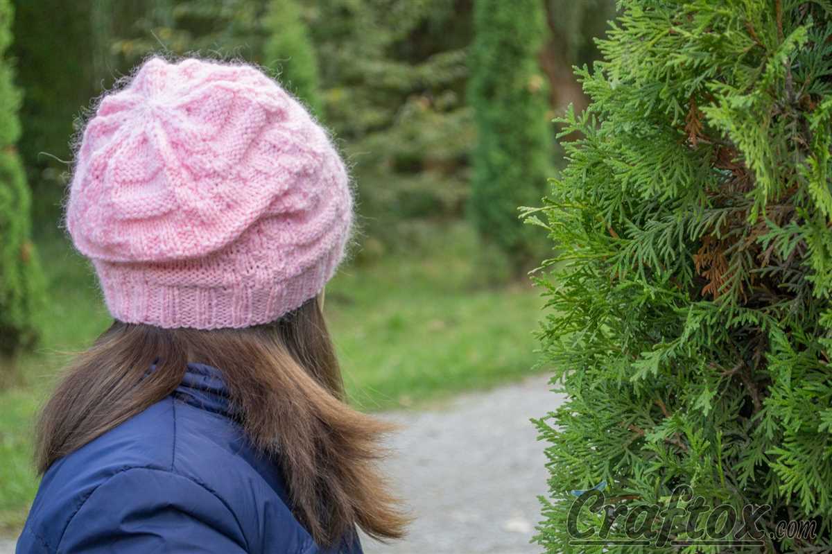 Free knitted slouchy beanie pattern