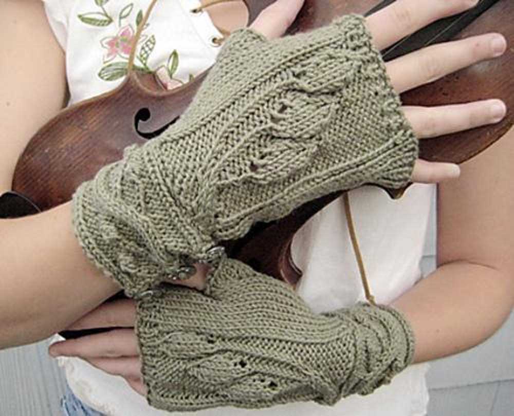 Free knitting pattern for womens mittens