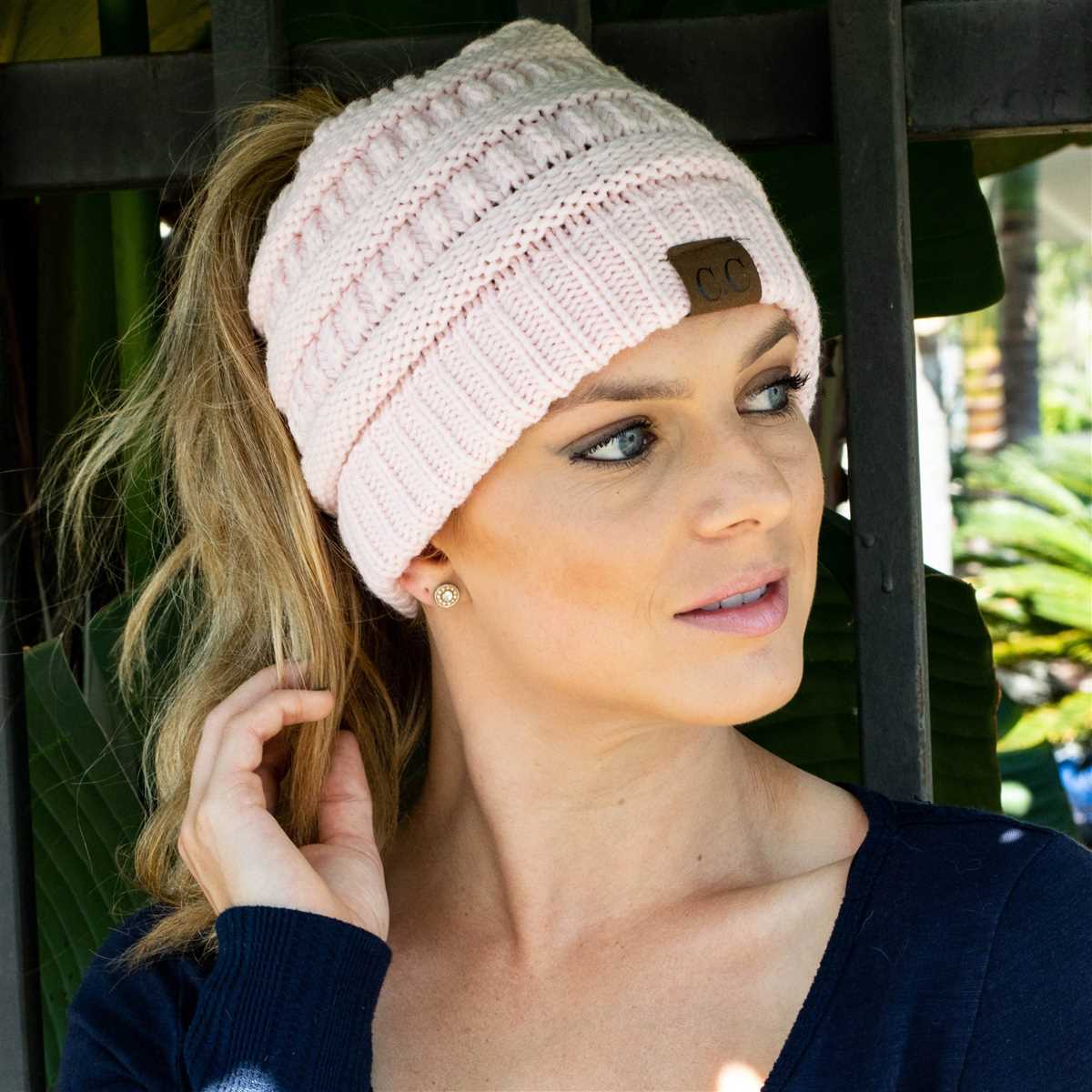 Free knitting pattern ponytail beanie