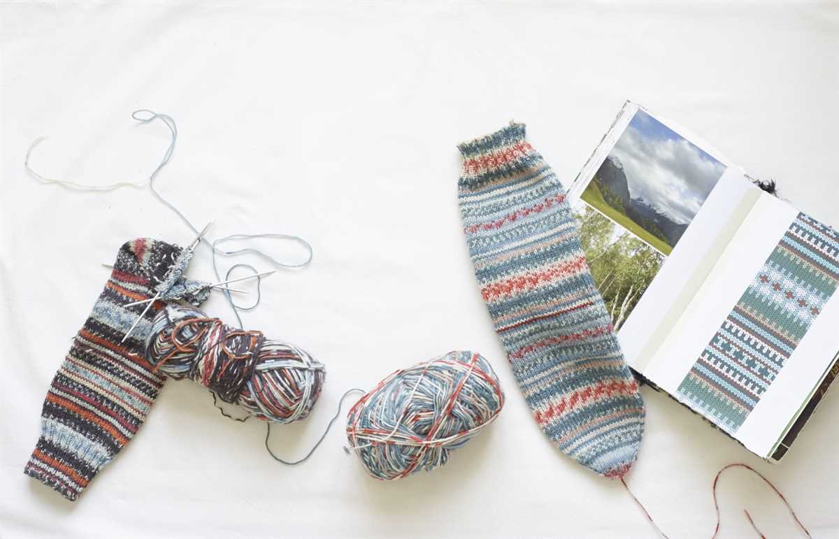 Free knitting patterns for bed socks on two needles