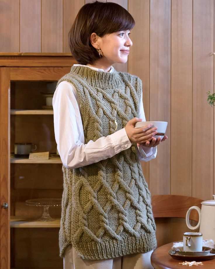 Free knitting patterns vests ladies