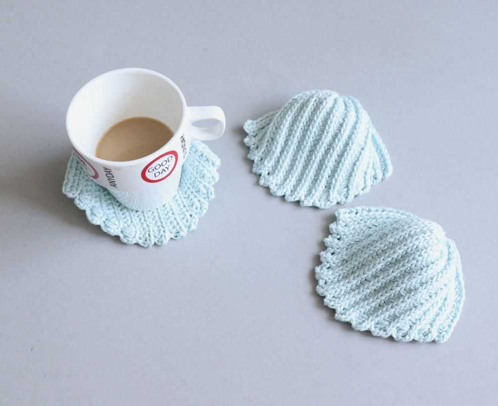 Free patterns for knitted coasters