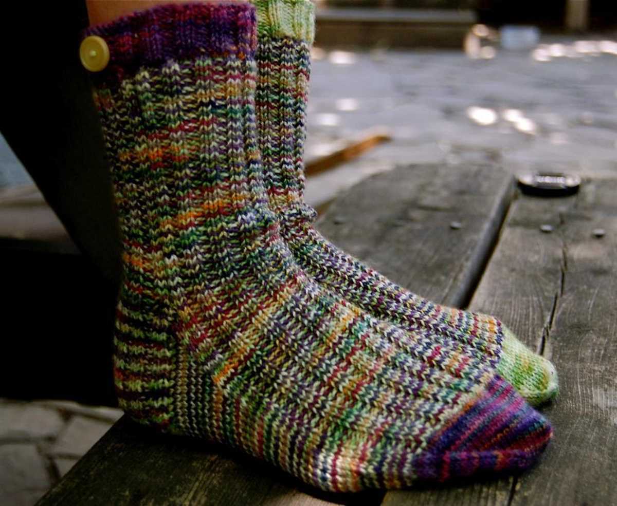 Free sock knitting patterns