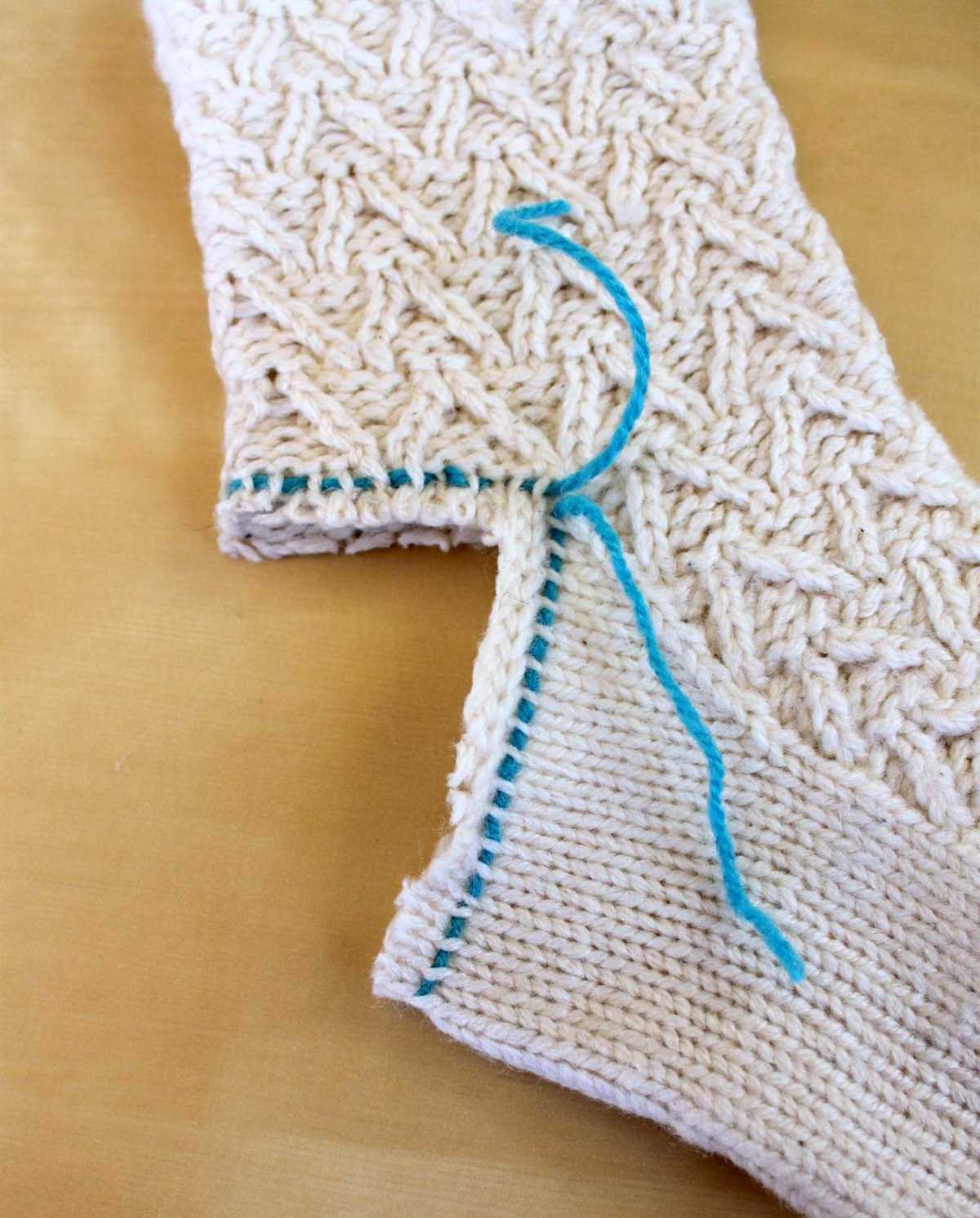 Hand knit scarf patterns