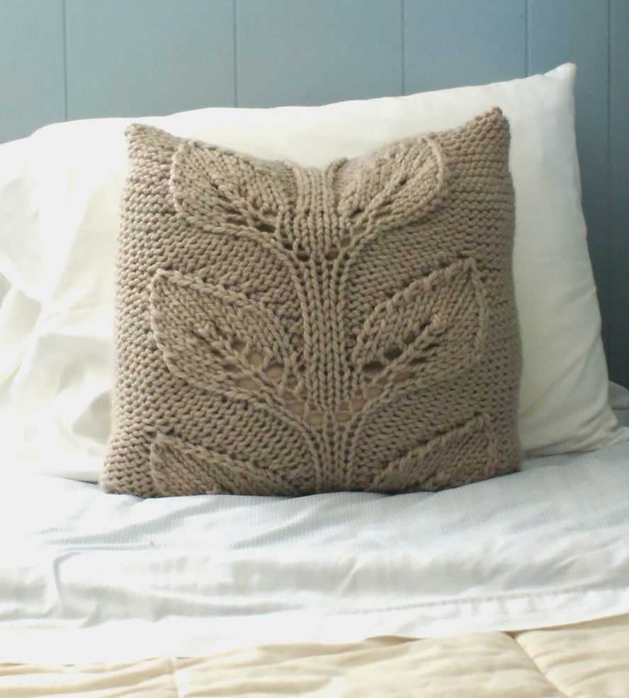 Hand knitted pillow patterns