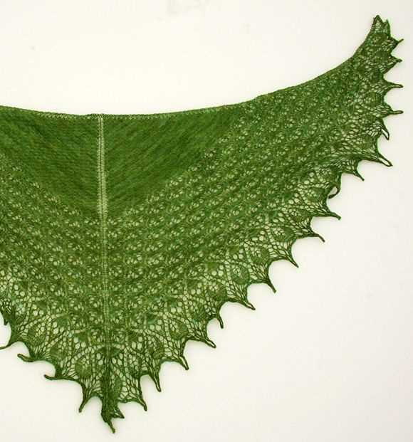 Icelandic lace shawl knitting pattern