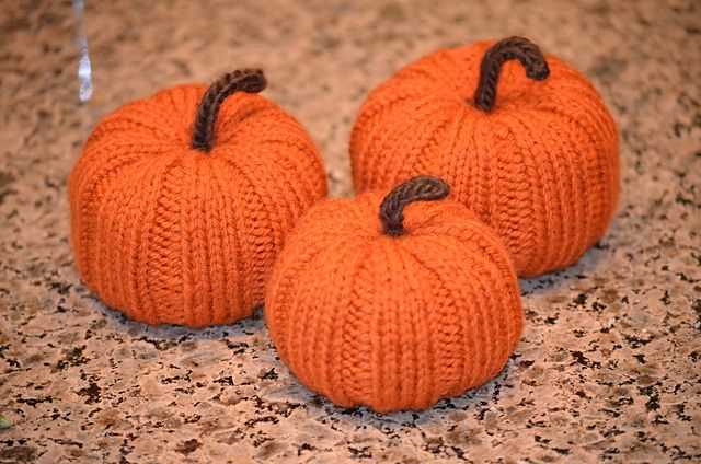 Knit a pumpkin free pattern