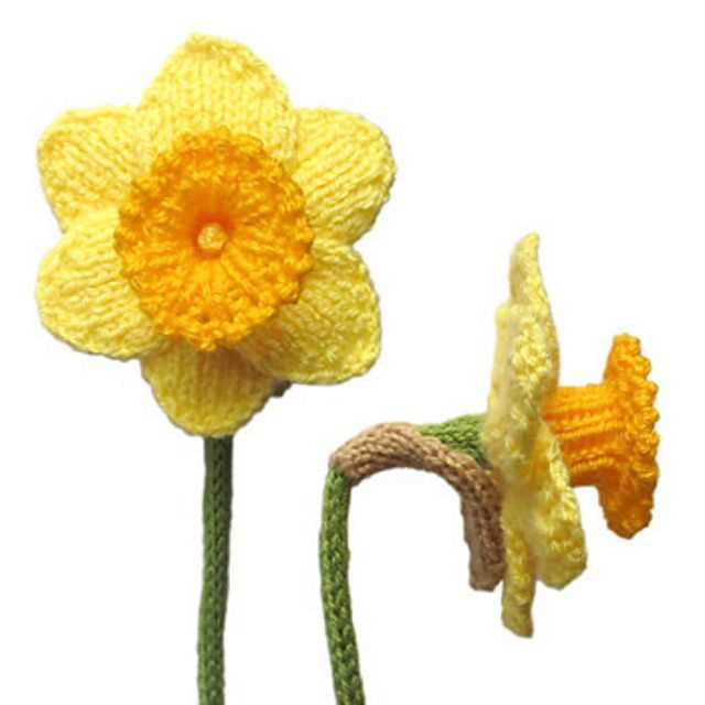 Knit daffodil pattern