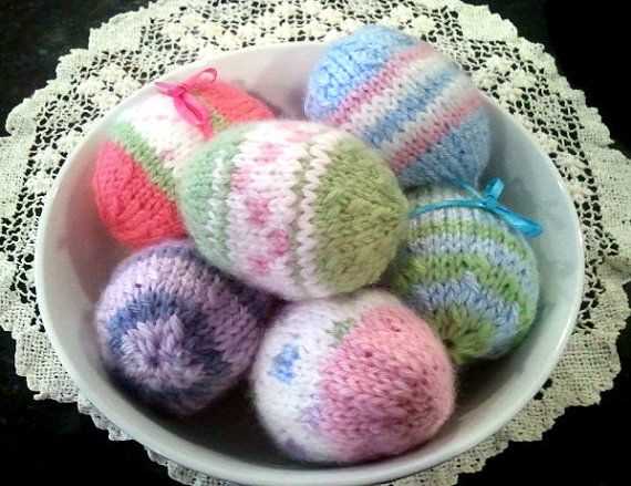 Knit easter egg pattern