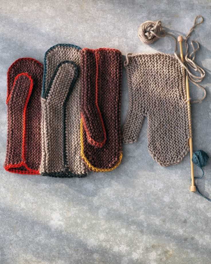 Knit flat mitten pattern